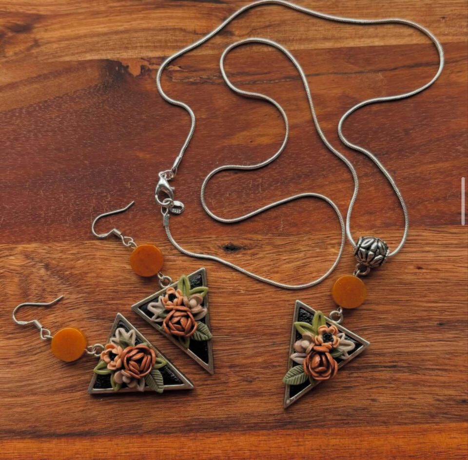 Earthy angles set